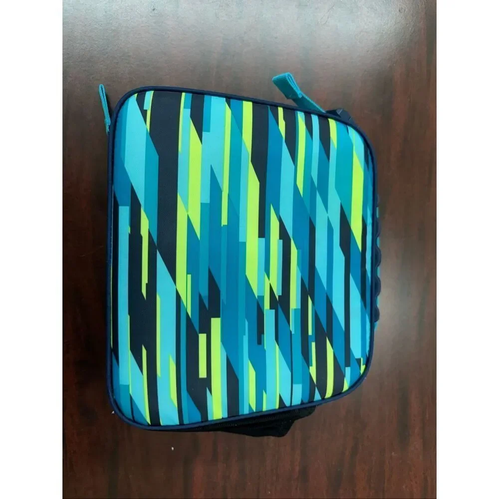 Under Armour Thermos Lunchbox in Academy Stripe